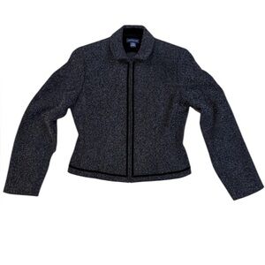 Ann Taylor Black & White Textured Jacket –‎ Size 6